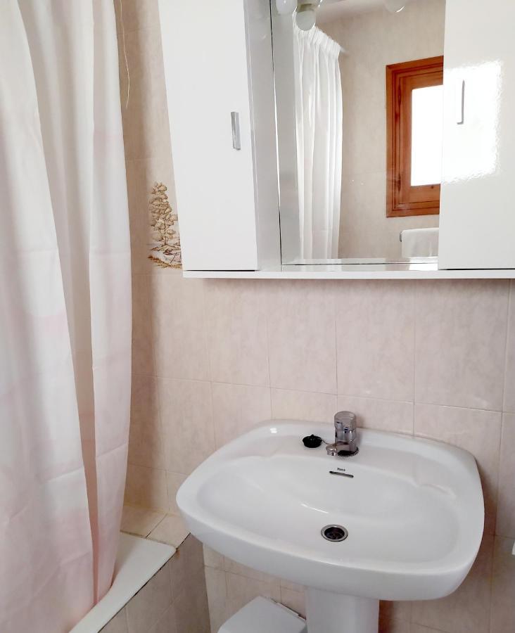 Flats Friends Apartamentos Es Puet Blanc Portinatx Kültér fotó